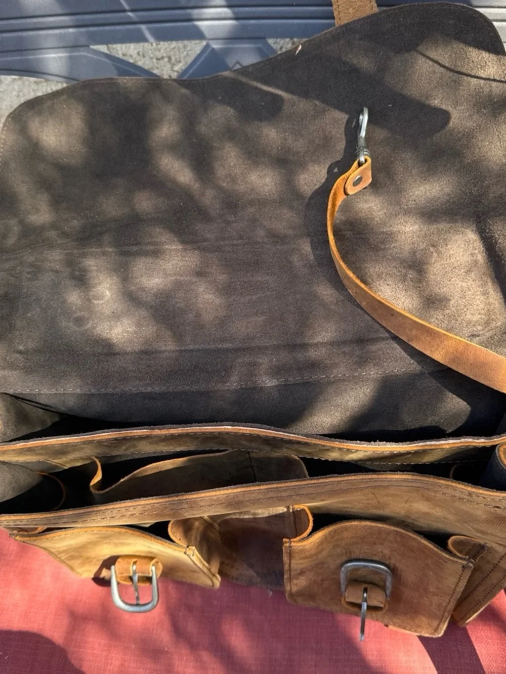 Classic Brown Leather Men’s Satchel Bag